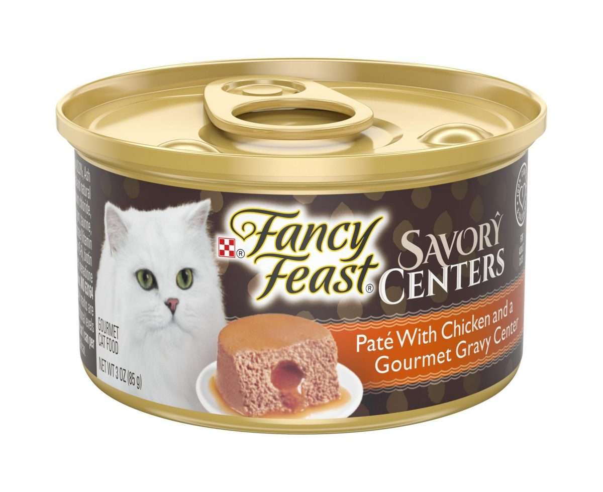 Fancy Feast Savory Center Wet Cat Food Pate w/ Chicken &  Gourmet Gravy ...